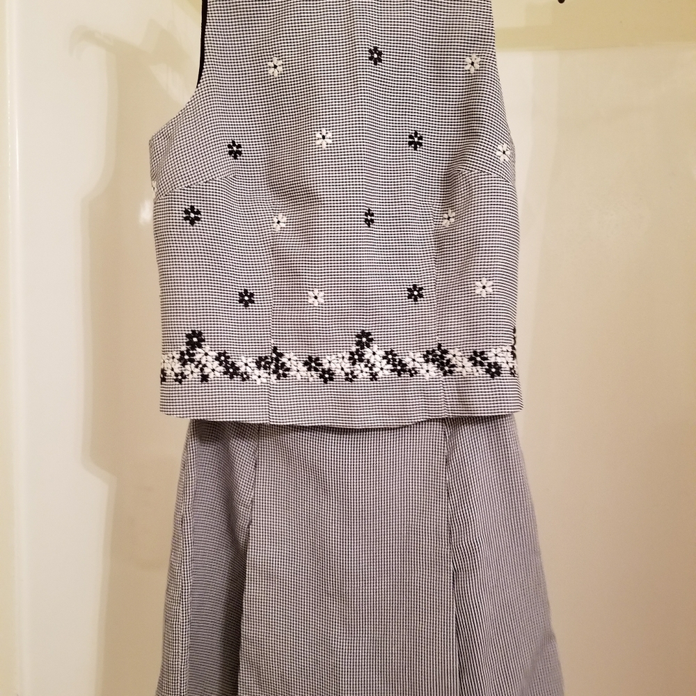 Ann Taylor 2 piece top/short